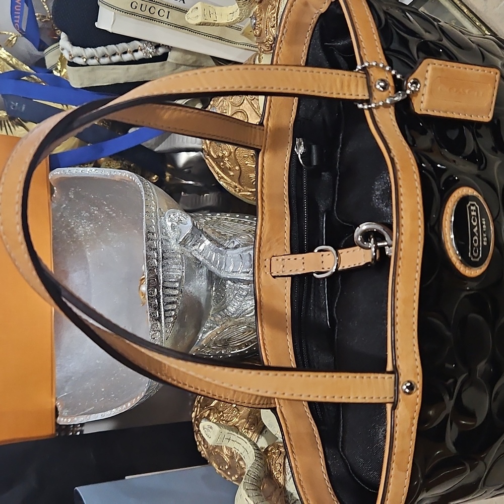Coach Black and Tan Tote Bag - Picture 16 of 16